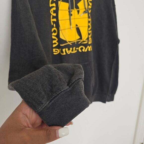 Wu-Tang Hoodie Women's Medium Pigment Black Graphic Logo Drawstring Gorpcore - Picture 3 of 4